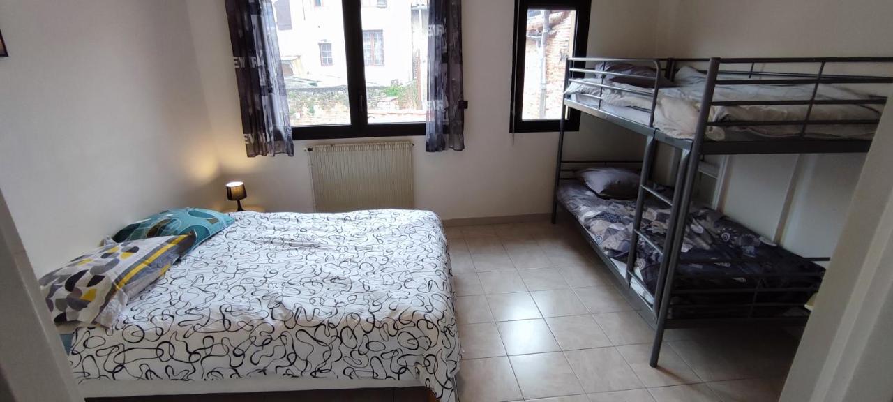 Hypercentre Grand Appartement Lumineux 3 Chambres Parking Agen Exterior photo