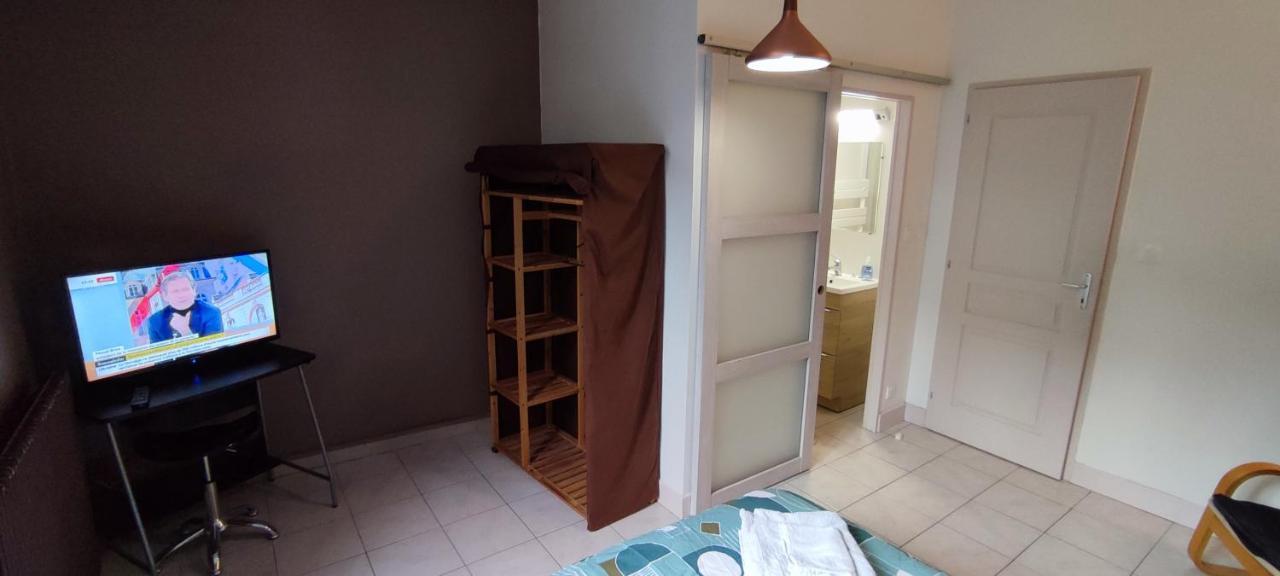 Hypercentre Grand Appartement Lumineux 3 Chambres Parking Agen Exterior photo