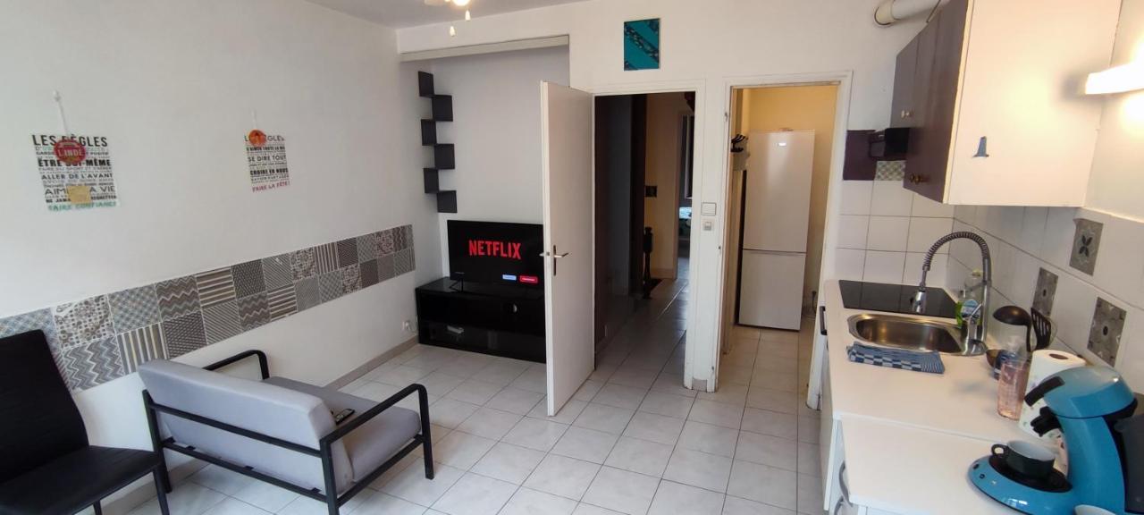 Hypercentre Grand Appartement Lumineux 3 Chambres Parking Agen Exterior photo